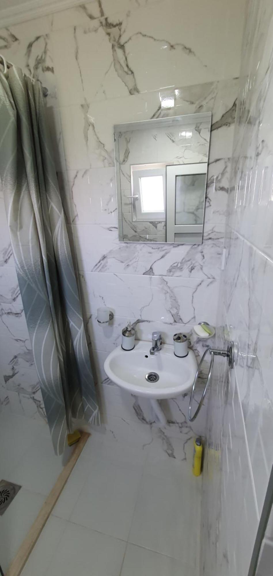 Cozzy Apartment Near The Aiport Podgorica Mitrovica Kültér fotó